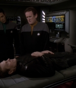 STAR_TREK_DEEP_SPACE_NINE_-_E723_EXTREME_MEASURES_0409.jpg