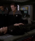 STAR_TREK_DEEP_SPACE_NINE_-_E723_EXTREME_MEASURES_0412.jpg