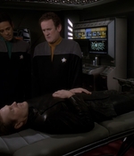 STAR_TREK_DEEP_SPACE_NINE_-_E723_EXTREME_MEASURES_0413.jpg