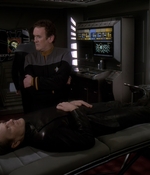 STAR_TREK_DEEP_SPACE_NINE_-_E723_EXTREME_MEASURES_0431.jpg