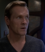 STAR_TREK_DEEP_SPACE_NINE_-_E723_EXTREME_MEASURES_0504.jpg