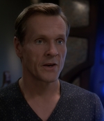 STAR_TREK_DEEP_SPACE_NINE_-_E723_EXTREME_MEASURES_0508.jpg