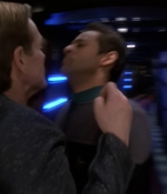 STAR_TREK_DEEP_SPACE_NINE_-_E723_EXTREME_MEASURES_0560.jpg