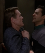 STAR_TREK_DEEP_SPACE_NINE_-_E723_EXTREME_MEASURES_0562.jpg