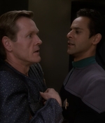 STAR_TREK_DEEP_SPACE_NINE_-_E723_EXTREME_MEASURES_0572.jpg