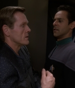 STAR_TREK_DEEP_SPACE_NINE_-_E723_EXTREME_MEASURES_0608.jpg