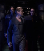 STAR_TREK_DEEP_SPACE_NINE_-_E723_EXTREME_MEASURES_0624.jpg