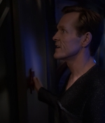 STAR_TREK_DEEP_SPACE_NINE_-_E723_EXTREME_MEASURES_0645.jpg