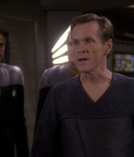 STAR_TREK_DEEP_SPACE_NINE_-_E723_EXTREME_MEASURES_0650.jpg