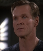 STAR_TREK_DEEP_SPACE_NINE_-_E723_EXTREME_MEASURES_0683.jpg