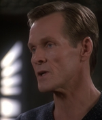 STAR_TREK_DEEP_SPACE_NINE_-_E723_EXTREME_MEASURES_0702.jpg