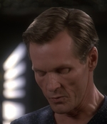 STAR_TREK_DEEP_SPACE_NINE_-_E723_EXTREME_MEASURES_0714.jpg