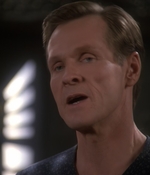 STAR_TREK_DEEP_SPACE_NINE_-_E723_EXTREME_MEASURES_0721.jpg