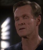 STAR_TREK_DEEP_SPACE_NINE_-_E723_EXTREME_MEASURES_0730.jpg