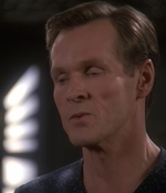 STAR_TREK_DEEP_SPACE_NINE_-_E723_EXTREME_MEASURES_0735.jpg