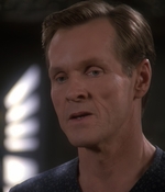 STAR_TREK_DEEP_SPACE_NINE_-_E723_EXTREME_MEASURES_0739.jpg