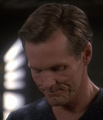 STAR_TREK_DEEP_SPACE_NINE_-_E723_EXTREME_MEASURES_0800.jpg