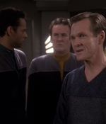 STAR_TREK_DEEP_SPACE_NINE_-_E723_EXTREME_MEASURES_0802.jpg