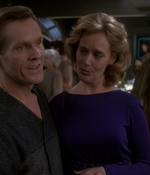 STAR_TREK_DEEP_SPACE_NINE_-_E723_EXTREME_MEASURES_0856.jpg