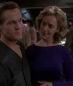 STAR_TREK_DEEP_SPACE_NINE_-_E723_EXTREME_MEASURES_0860.jpg