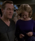 STAR_TREK_DEEP_SPACE_NINE_-_E723_EXTREME_MEASURES_0916.jpg