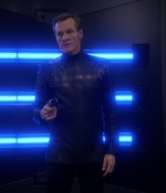 STAR_TREK_DEEP_SPACE_NINE_-_E723_EXTREME_MEASURES_0928.jpg