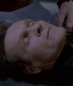 STAR_TREK_DEEP_SPACE_NINE_-_E723_EXTREME_MEASURES_0939.jpg