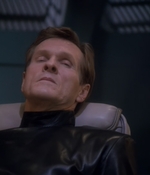 STAR_TREK_DEEP_SPACE_NINE_-_E723_EXTREME_MEASURES_0969.jpg