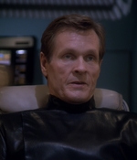 STAR_TREK_DEEP_SPACE_NINE_-_E723_EXTREME_MEASURES_0983.jpg