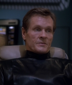 STAR_TREK_DEEP_SPACE_NINE_-_E723_EXTREME_MEASURES_0985.jpg