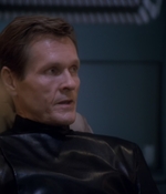 STAR_TREK_DEEP_SPACE_NINE_-_E723_EXTREME_MEASURES_0992.jpg