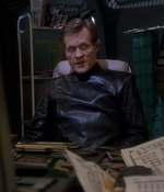 STAR_TREK_DEEP_SPACE_NINE_-_E723_EXTREME_MEASURES_0994.jpg