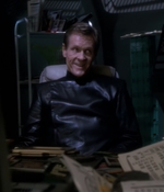 STAR_TREK_DEEP_SPACE_NINE_-_E723_EXTREME_MEASURES_1013.jpg