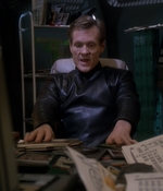 STAR_TREK_DEEP_SPACE_NINE_-_E723_EXTREME_MEASURES_1026.jpg