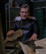 STAR_TREK_DEEP_SPACE_NINE_-_E723_EXTREME_MEASURES_1029.jpg