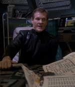 STAR_TREK_DEEP_SPACE_NINE_-_E723_EXTREME_MEASURES_1090.jpg