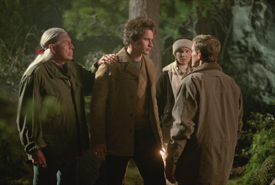 ROSWELL_-_E1X12_INTO_THE_WOODS_STILLS_001.jpg