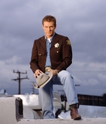ROSWELL_-_SEASON_01_PROMOTIONAL_003.jpg