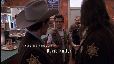 ROSWELL_-_E1X01_PILOT_069.jpg