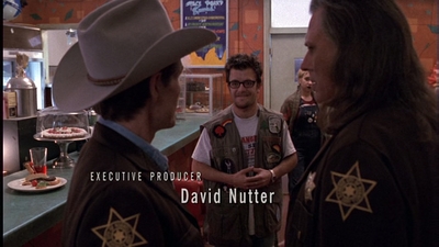 ROSWELL_-_E1X01_PILOT_075.jpg