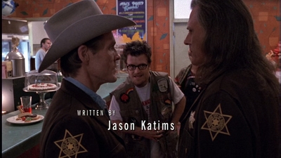 ROSWELL_-_E1X01_PILOT_080.jpg