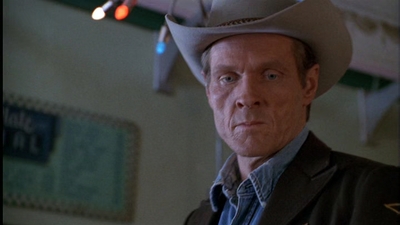 ROSWELL_-_E1X01_PILOT_110.jpg
