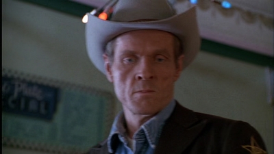 ROSWELL_-_E1X01_PILOT_111.jpg