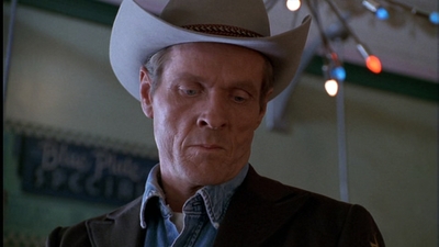 ROSWELL_-_E1X01_PILOT_115.jpg
