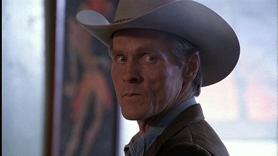 ROSWELL_-_E1X01_PILOT_124.jpg
