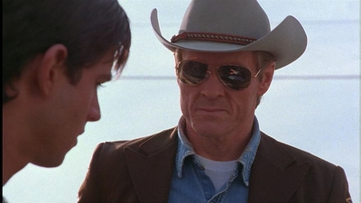 ROSWELL_-_E1X01_PILOT_150.jpg
