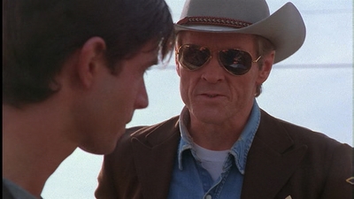 ROSWELL_-_E1X01_PILOT_178.jpg