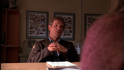 ROSWELL_-_E1X01_PILOT_217.jpg