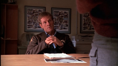ROSWELL_-_E1X01_PILOT_256.jpg