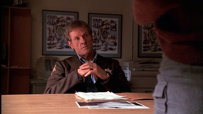 ROSWELL_-_E1X01_PILOT_259.jpg